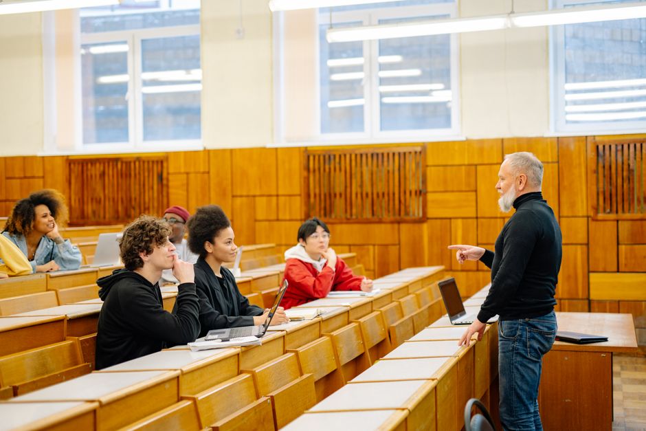 lecture hall students