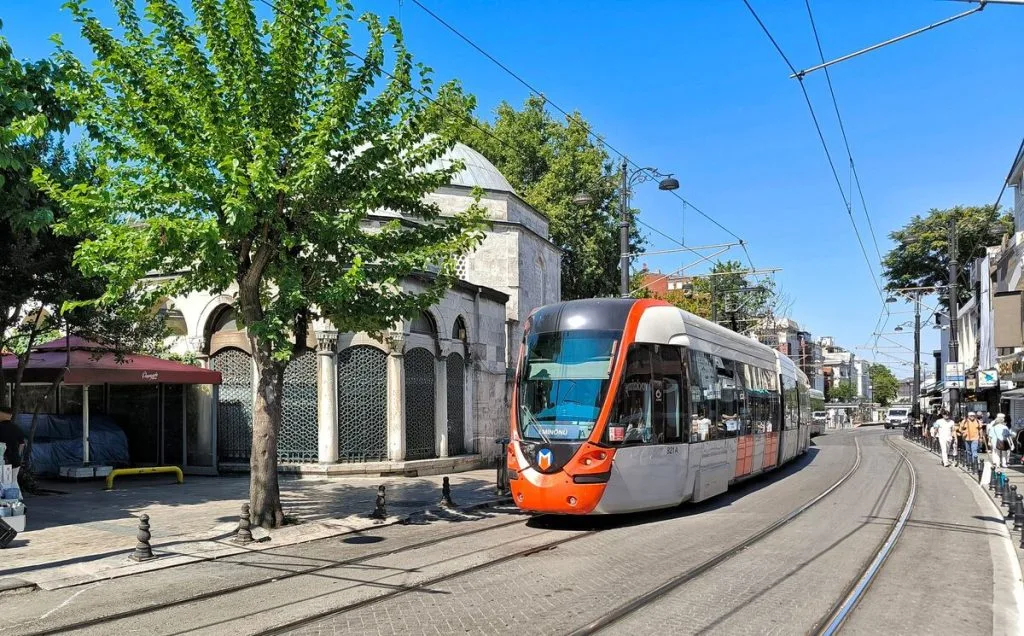 Türkiye'nin Yapay Zeka Atılımı: 2026-2030 Eylem Planı, Yerli Dil Modelleri ve Girişimlere 5 Milyon TL'ye Kadar Kredi